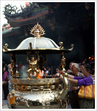 艋舺古蹟》艋舺龍山寺 